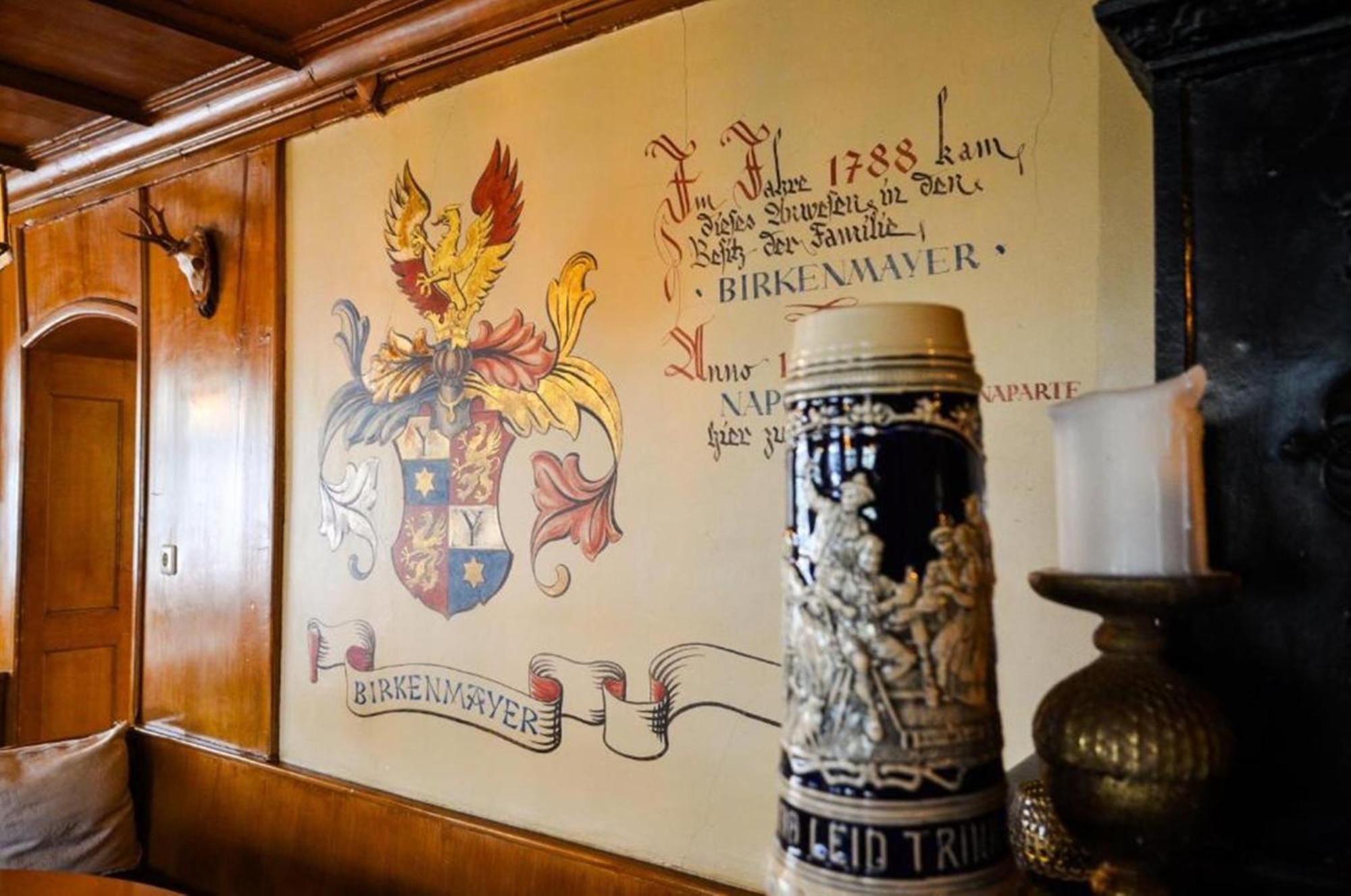 Gasthof Zum Ritter - A Cozy Historical Landmark อูล์ม ภายนอก รูปภาพ